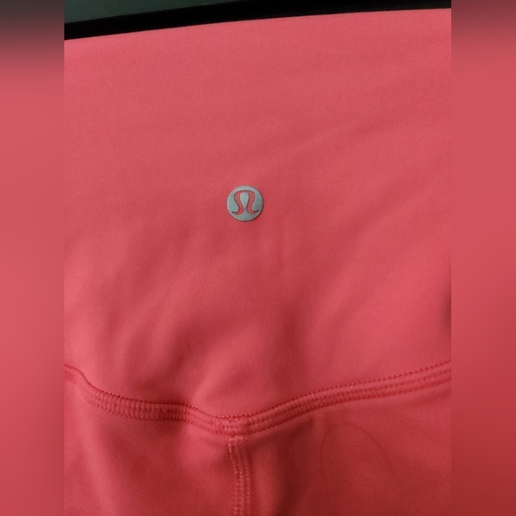 Lululemon Athletica Align High Rise Crop Glaze Pink Sz 4 - Picture 6 of 6
